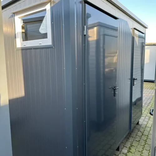 Doppel-Sanitärcontainer 3 × 2 m