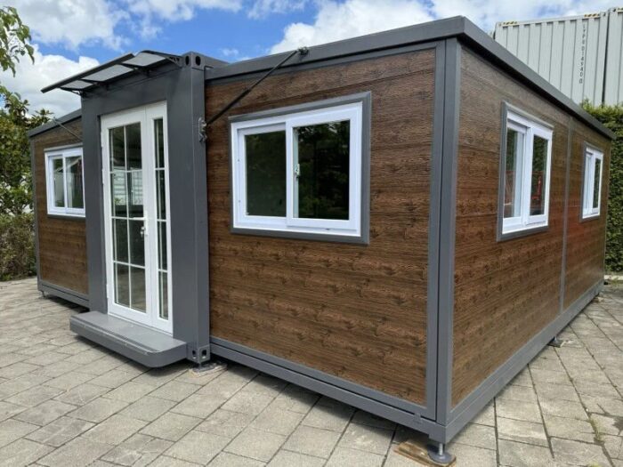 Modernes Minihaus mit 36 m² – 2 Schlafzimmer und ausgestattete Küche – Bild 2