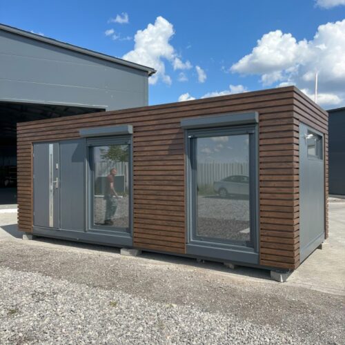Bewohnbares Containermodul – 21 m²