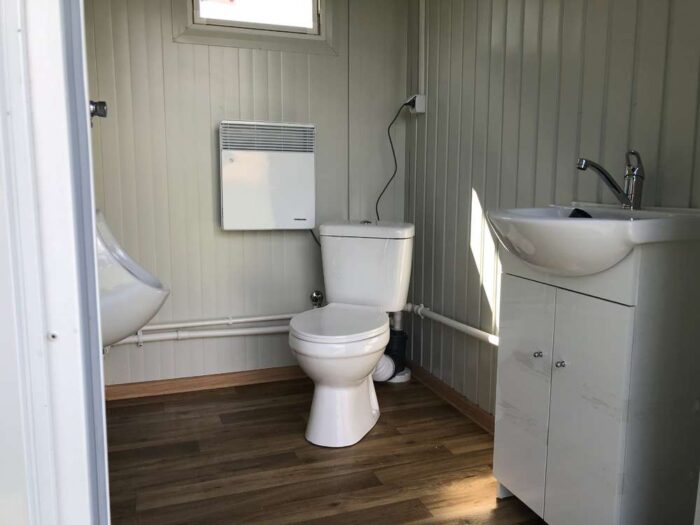 SANITÄRCONTAINER – WC + DUSCHE + WASSERTANK – Bild 5