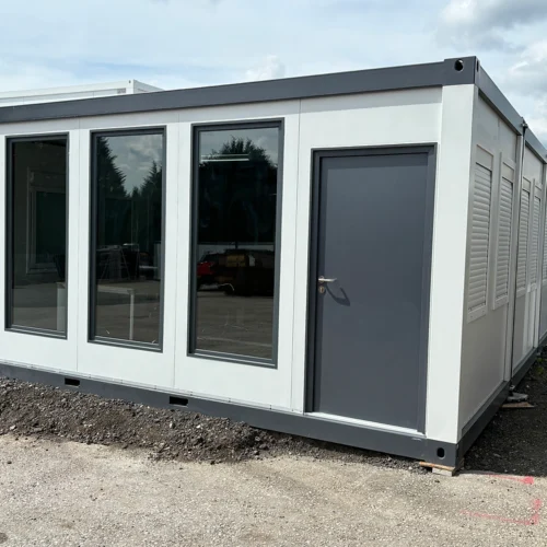 Mobiles modulares Büro – 4 Module à 6 × 9,72 m