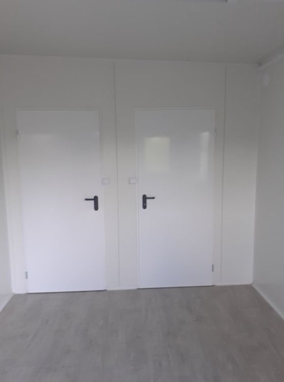 Sanitär- / Umkleidecontainer 6 × 2,9 m – Bild 5