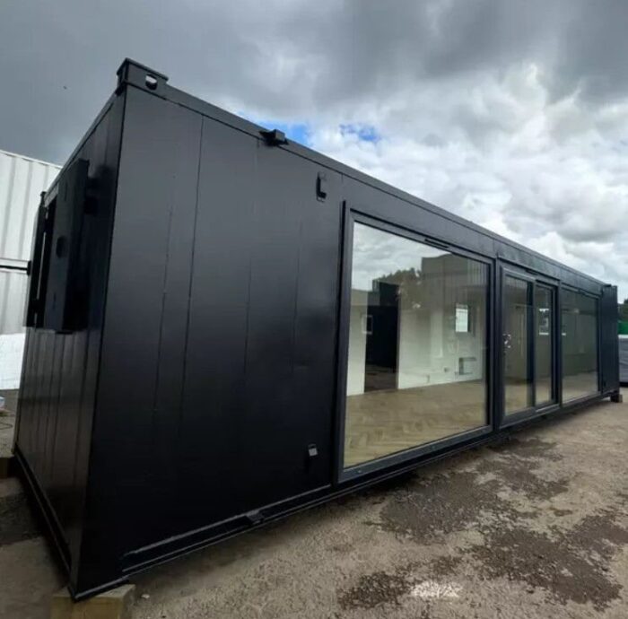 40-Fuß Modulcontainer – Büro / Aufenthaltsraum mit Erkerfenstern – Bild 3